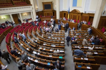 СМИ: Рада назвала 12 правительственных законопроектов коррупционными