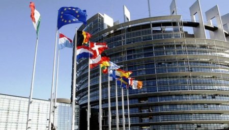 Европарламент не поддержал признание ЛНР и ДНР террористическими организациями