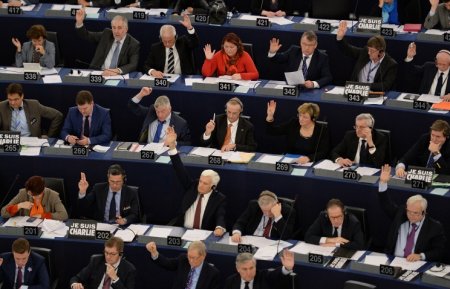 Госдума: Европарламент выступил как рупор США - «Как всегда двойные стандарты»