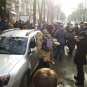 В Сумах задержали автомобиль с георгиевской ленточкой и разгромили фасад офиса Партии Регионов (ФОТО)