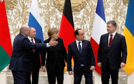 Переговоры в Минске идут активно и в узком составе