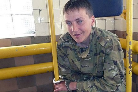 Госдеп требует освободить Савченко
