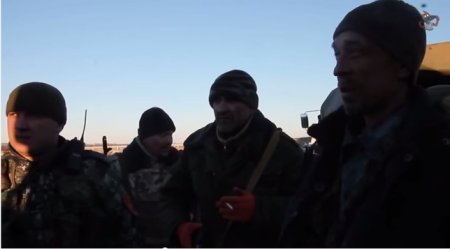 Разговор бойцов ВСН со сдавшимися карателями после боя (Дебальцево, ДНР)