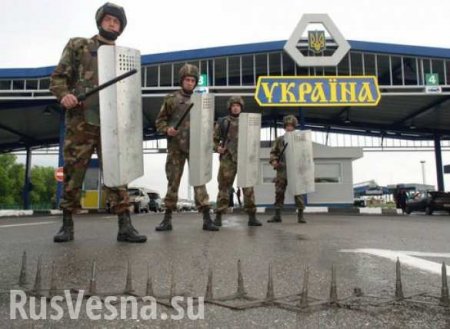 Решение Киева закрыть пункты перехода в Россию вызвало множество драм на границе