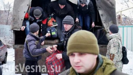 В Армию ДНР вступает до 200 человек в сутки, — Захарченко
