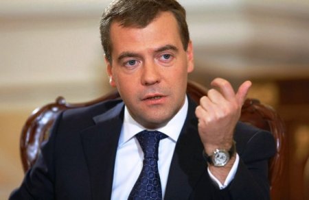 Дмитрий Медведев призвал сделать всё возможное, чтобы найти причастных к убийству Бориса Немцова