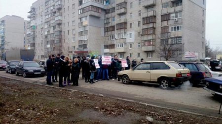 "Южмашевцы" перекрыли трассу в Днепропетровск