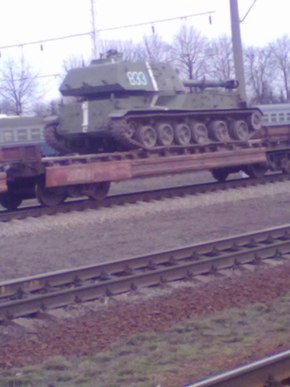 С кировоградской станции "Знаменка" на Донецк гонят военную технику
