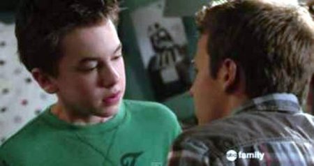 В  американском телешоу показали гомосексуальный поцелуй между 13-летними подростками