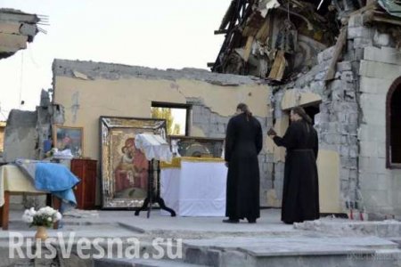 Жители Донбасса своими руками восстанавливают храмы (ВИДЕО)