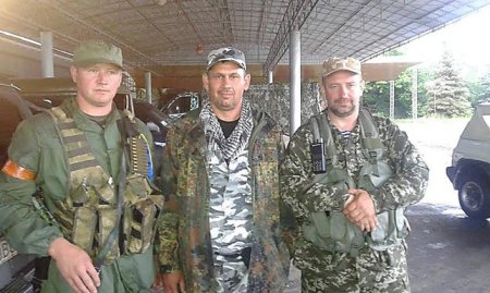 Боевики «Айдара» присягнули «на верность» Украине