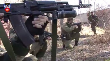 Бои под Мариуполем: В Широкино Армия ДНР отбивает штурмы нацгвардии (ВИДЕО)