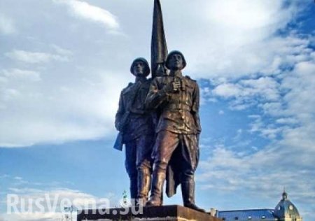 Мэр Вильнюса хочет убрать советские памятники