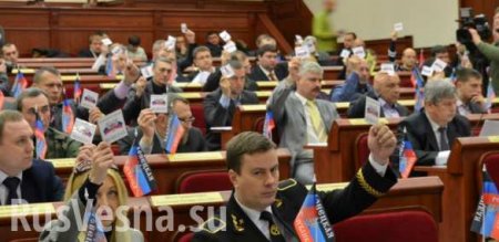 Парламент ДНР принял сегодня закон «О внутренних войсках Министерства внутренних дел»