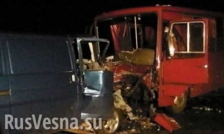 Автобус с демобилизованными попал в аварию в Полтавской обл.: 2 погибли и 5 травмированы (ФОТО)
