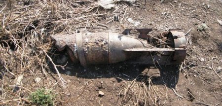 В Донецке снаряд попал в газель