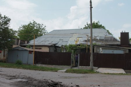 В Горловке каратели разрушили четыре жилых дома и перебили газопровод