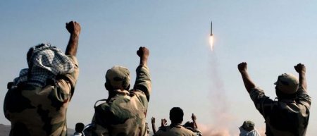 Иран испытал баллистическую ракету дальнего радиуса действия
