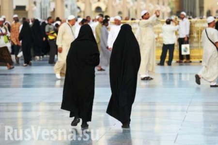 В Саудовской Аравии к выборам впервые допустили кандидатов-женщин