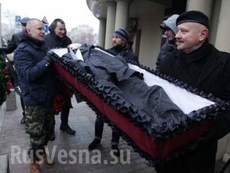 Помогавшие Донбассу «Тигры Родины» стали лучшим политическим проектом 2015 г. по версии ЦПА (ФОТО)