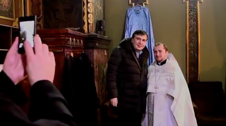 Саакашвили выступил с проповедью на сектантском богослужении (ФОТО, ВИДЕО)