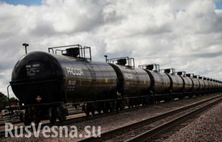 Из-за падения цен на нефть трейдеры вынуждены хранить сырьё в цистернах (ВИДЕО)