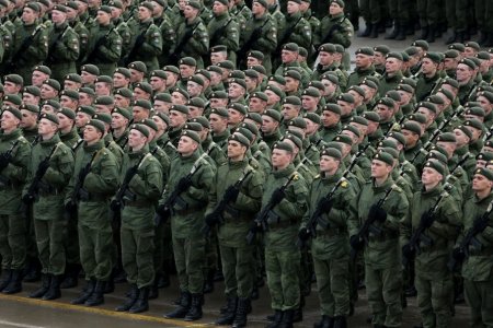 Дмитрий Саблин: Служить в Армии России сейчас — большая честь, молодежь мечтает стать «Вежливыми людьми»