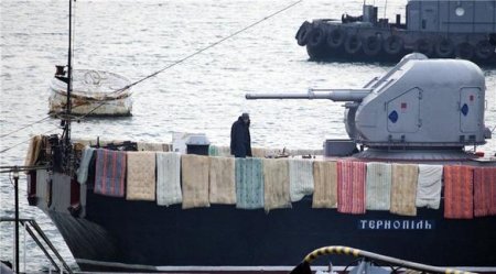 Адмирал-строитель «украинского флота» уволен Порошенко: его место займет зам. по береговой обороне