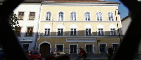 Власти Австрии отбирают дом Гитлера в свою собственность