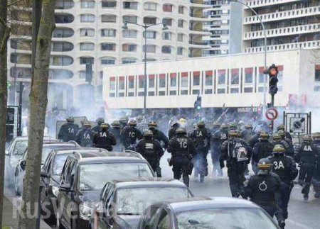 Франция в огне: протесты против властей переросли в массовые беспорядки (ФОТО, ВИДЕО)
