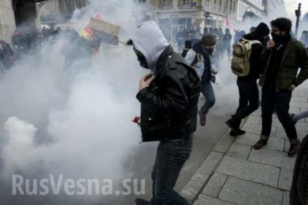 Франция в огне: протесты против властей переросли в массовые беспорядки (ФОТО, ВИДЕО)