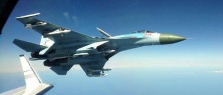 Российский самолет снова напугал ВС США — перехватил американского разведчика