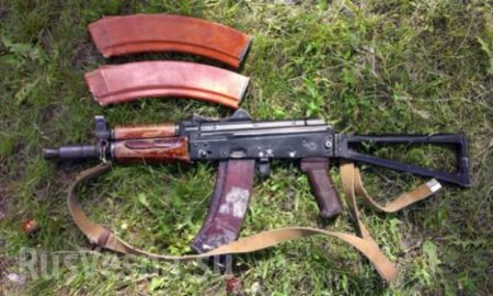 В руках жителей украинских сел — оружейные арсеналы (ФОТО)
