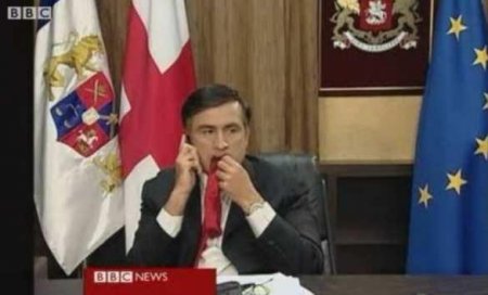 Саакашвили считает обыски попыткой запугать его и негодует (ВИДЕО)