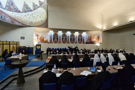 Угроза: синод фанариотов рассмотрит обращение Парубия о «независимой украинской церкви»
