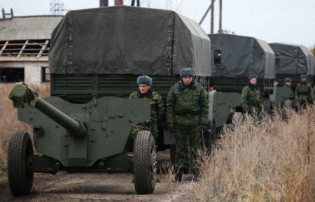 В селе Петровское к югу от Донецка началась подготовка к первому разведению сил и средств
