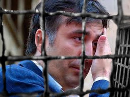 «Сторонники Саакашвили — преступники!»: в парламент Грузии прошла партия, которая хочет запретить ЕНД