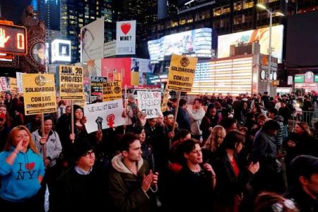 Беспорядки в Нью-Йорке: американцы протестуют против избрания Трампа президентом (ВИДЕО)