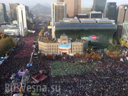 Майдан в Южной Корее: десятки тысяч вышли на улицы Сеула (ФОТО)