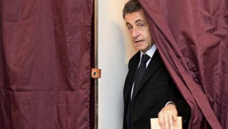 Первые итоги праймериз во Франции показали, что у Саркози нет шансов на победу