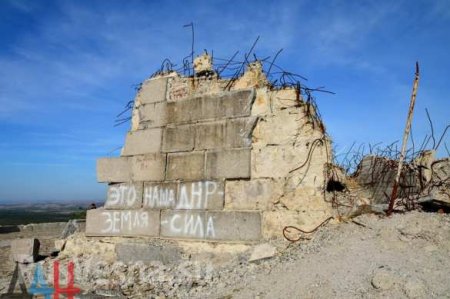 Мемориал на Саур-Могиле восстановят к маю 2017 года (ФОТО)