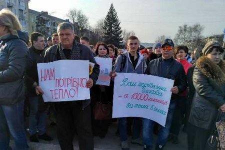«Мы против»: Краматорск встал на защиту Донбасса от блокады (ФОТО, ВИДЕО)