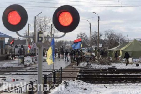 Гройсман рассказал о миллиардных убытках от блокады Донбасса