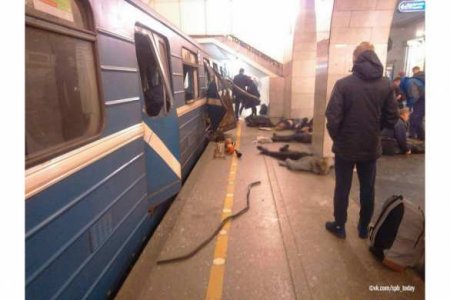 Правоохранительные органы рассматривают три версии случившегося в метрополитене Санкт-Петербурга