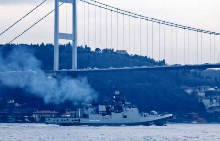 Боевой разворот: корабли России срочно возвращаются в Средиземное море к берегам Сирии