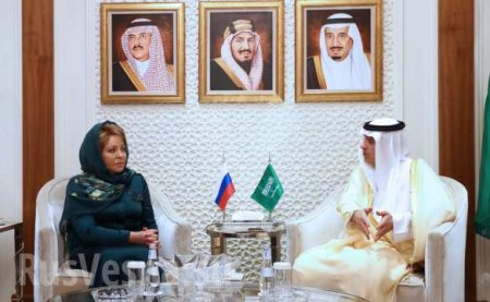 Матвиенко надела платок и зеленое платье на встречу с королем Саудовской Аравии (ФОТО, ВИДЕО)