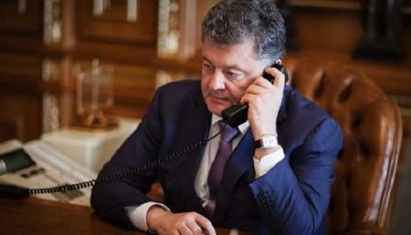 Порошенко предложил госсекретарю США Тиллерсону ввести миротворцев ООН на Донбасс