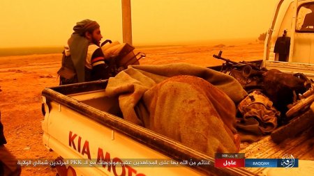 Бойня в Ракке: Боевики ИГИЛ вырезали 2 заставы проамериканских сил у реки Евфрат (ФОТО, ВИДЕО 18+)