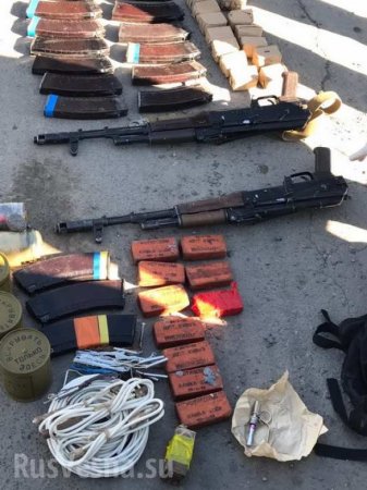 Типичная Украина: в воинской части Николаевской области распродавали склад с оружием (ФОТО)