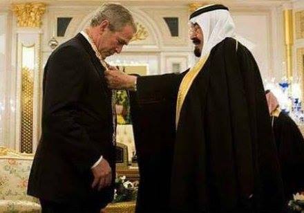 Трамп и Тиллерсон станцевали на приёме у короля Саудовской Аравии (ФОТО, ВИДЕО)